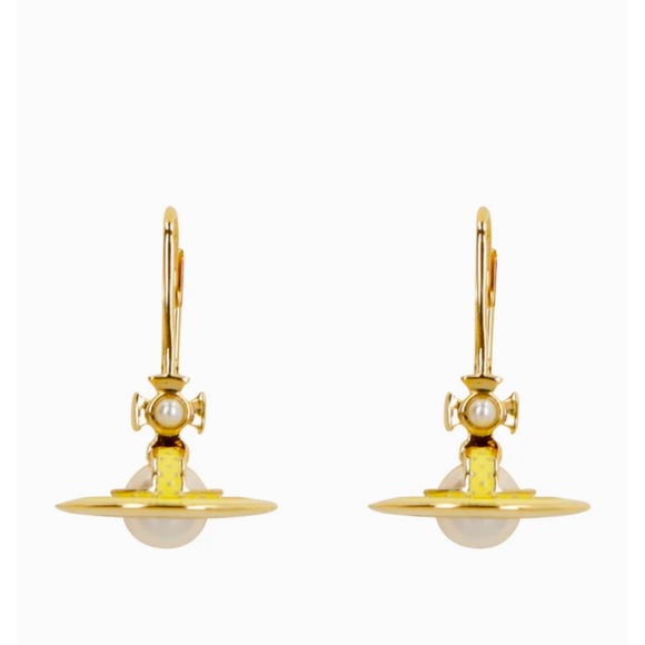 Vivienne Westwood Jewelry - VIVIENNE WESTWOOD Simonetta pearls earrings in Yellow.